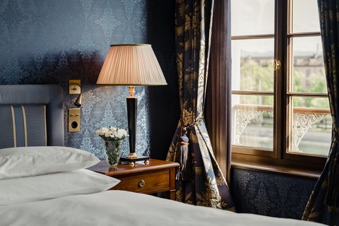 River Junior Suite