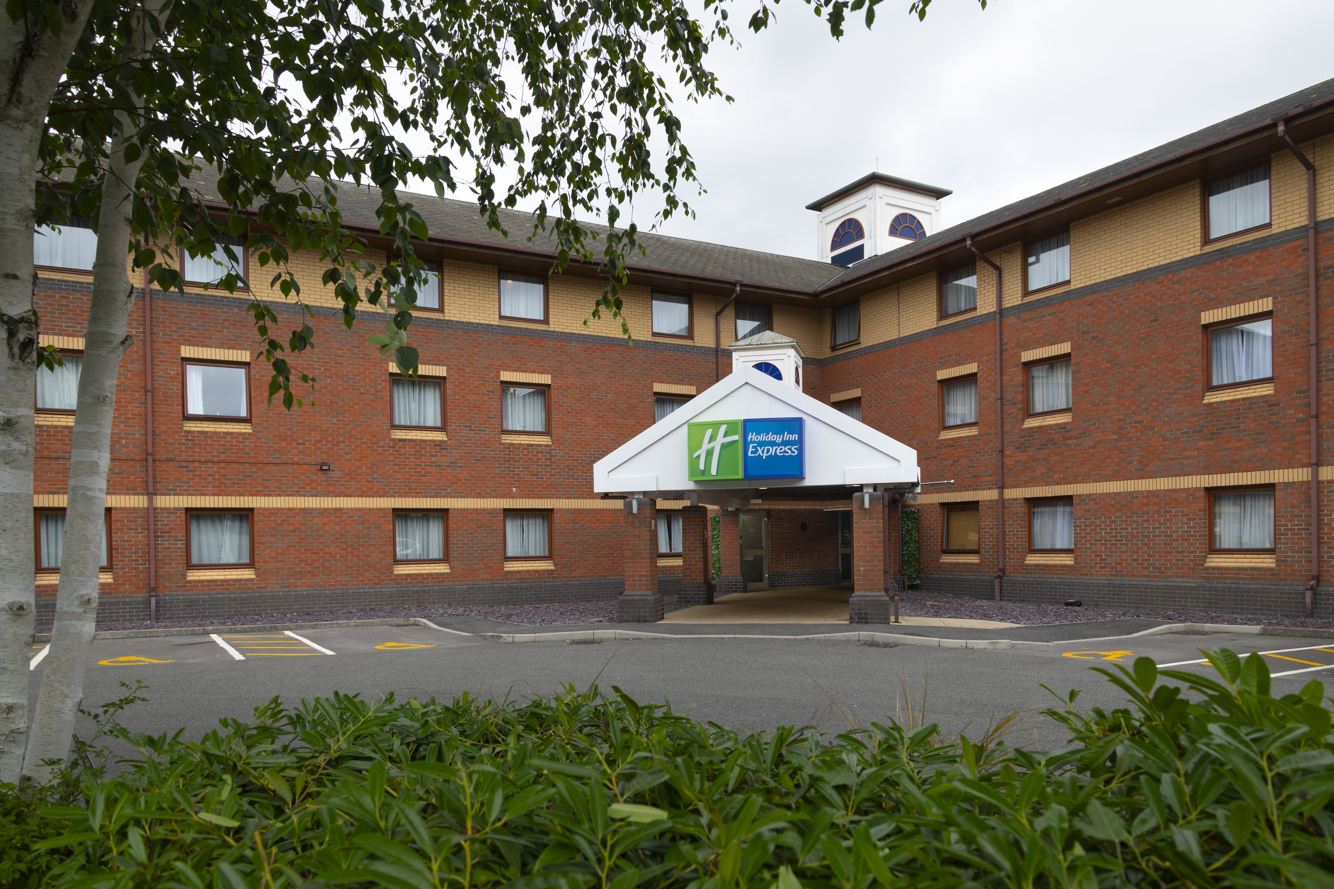 Holiday Inn Express Exeter
