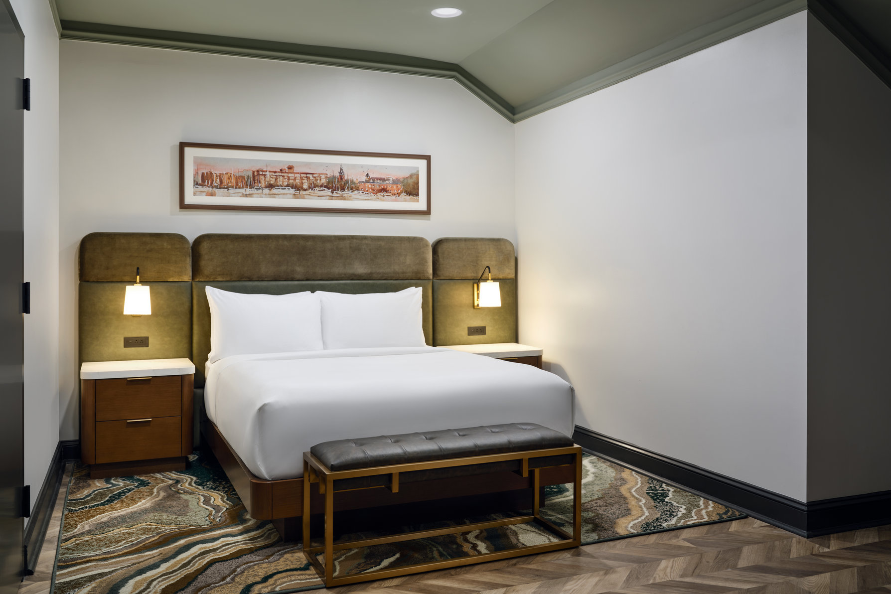 Tryon Riverfront Inn New Bern, Tapestry Collection by Hilton Room Type - 1 QN WTR VW DORMER SUITE