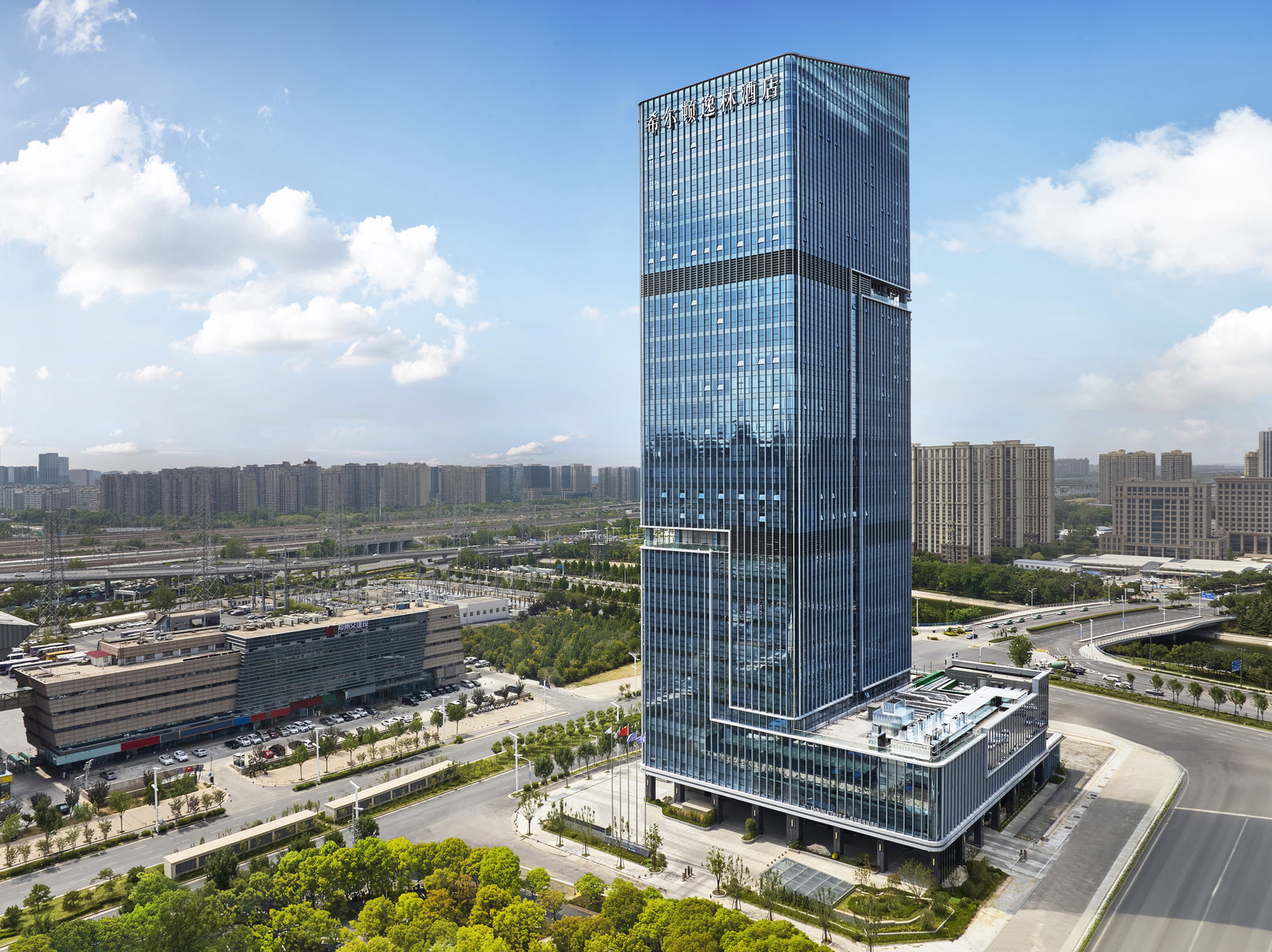 DoubleTree by Hilton Zhengzhou East