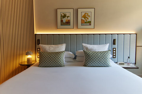 Superior Room - Bedroom