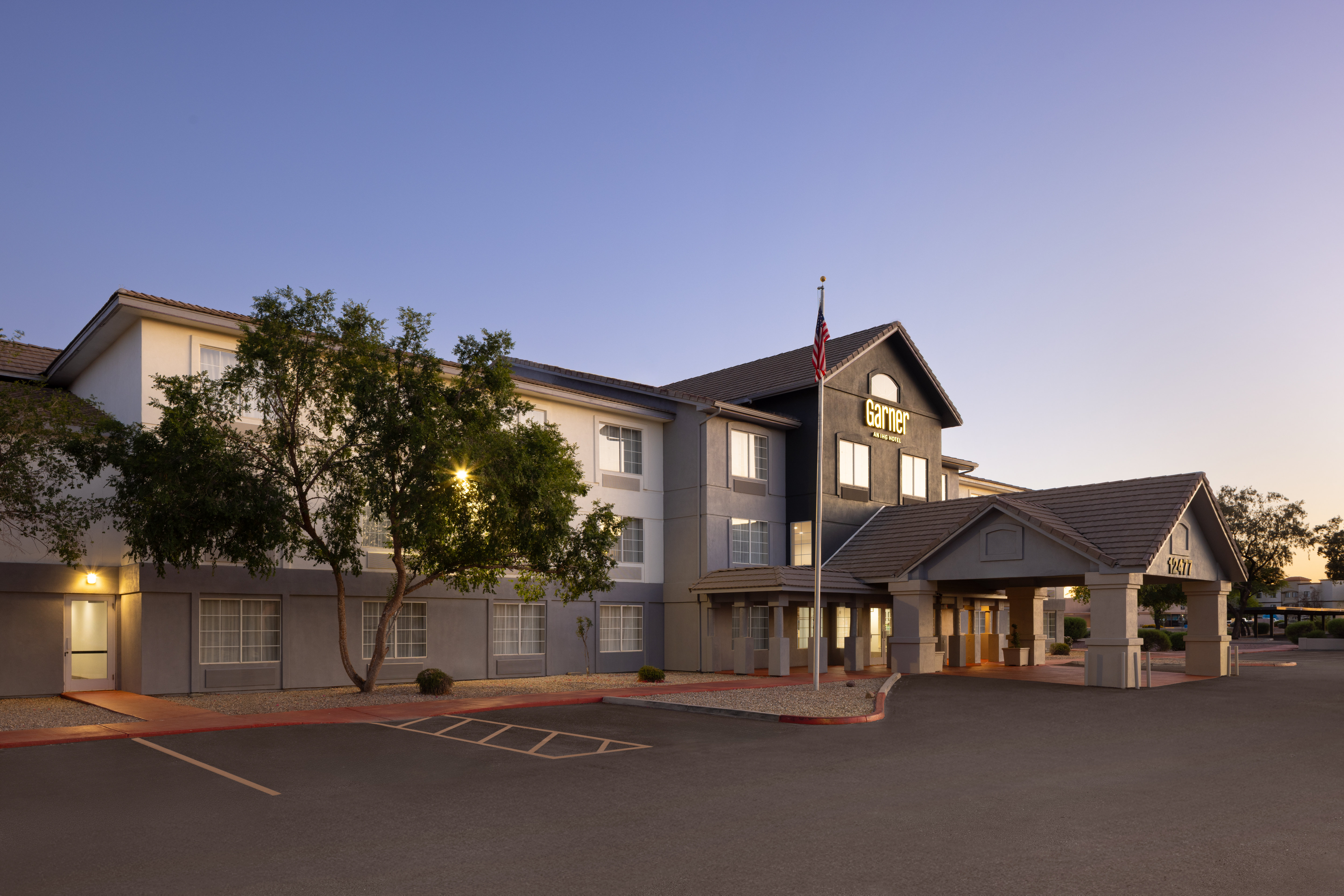 Garner Hotel Phoenix - Surprise