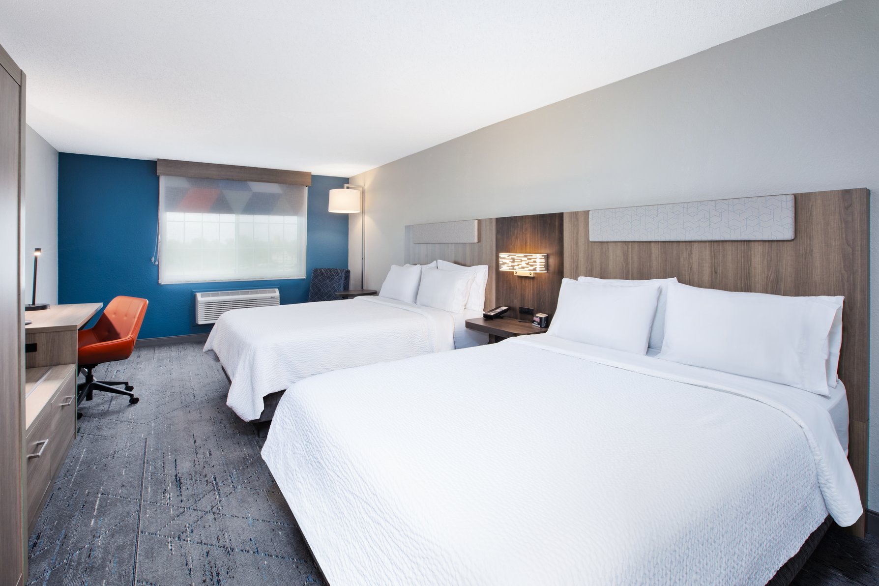 Holiday Inn Express Hotel & Suites Defiance Room Type - 2 Queen Standard