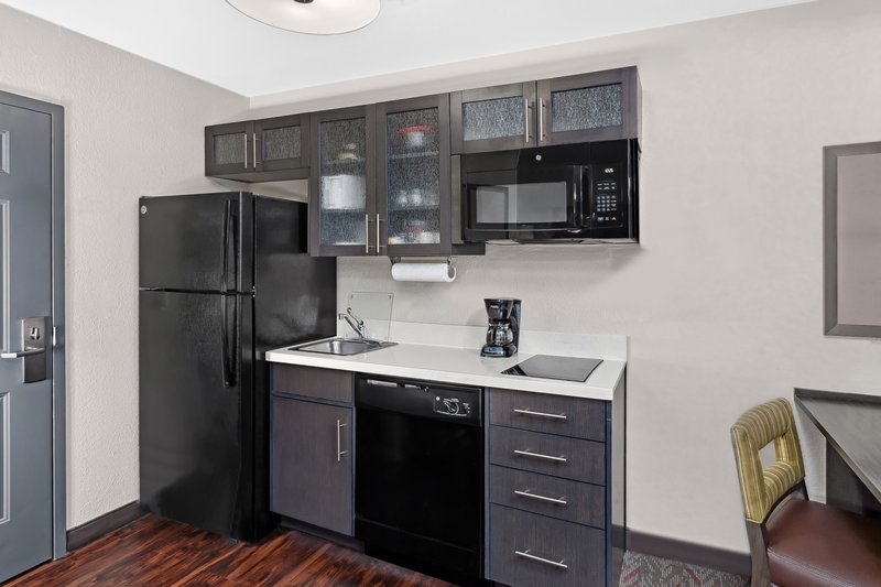 CANDLEWOOD SUITES APPLETON