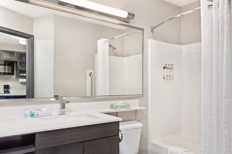 CANDLEWOOD SUITES APPLETON