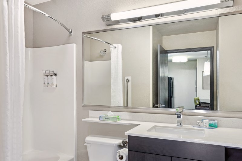 CANDLEWOOD SUITES APPLETON