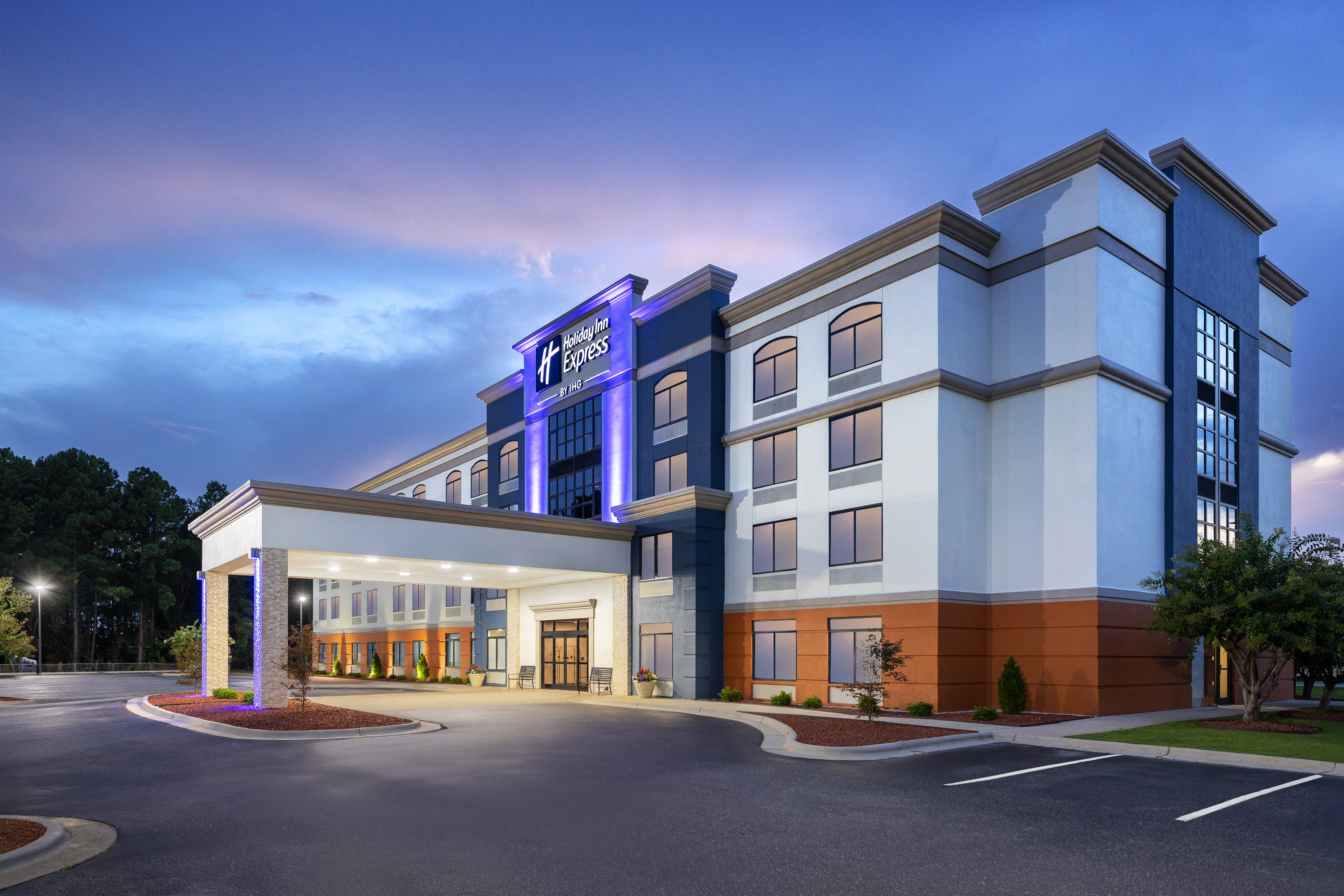 Holiday Inn Express Fayetteville