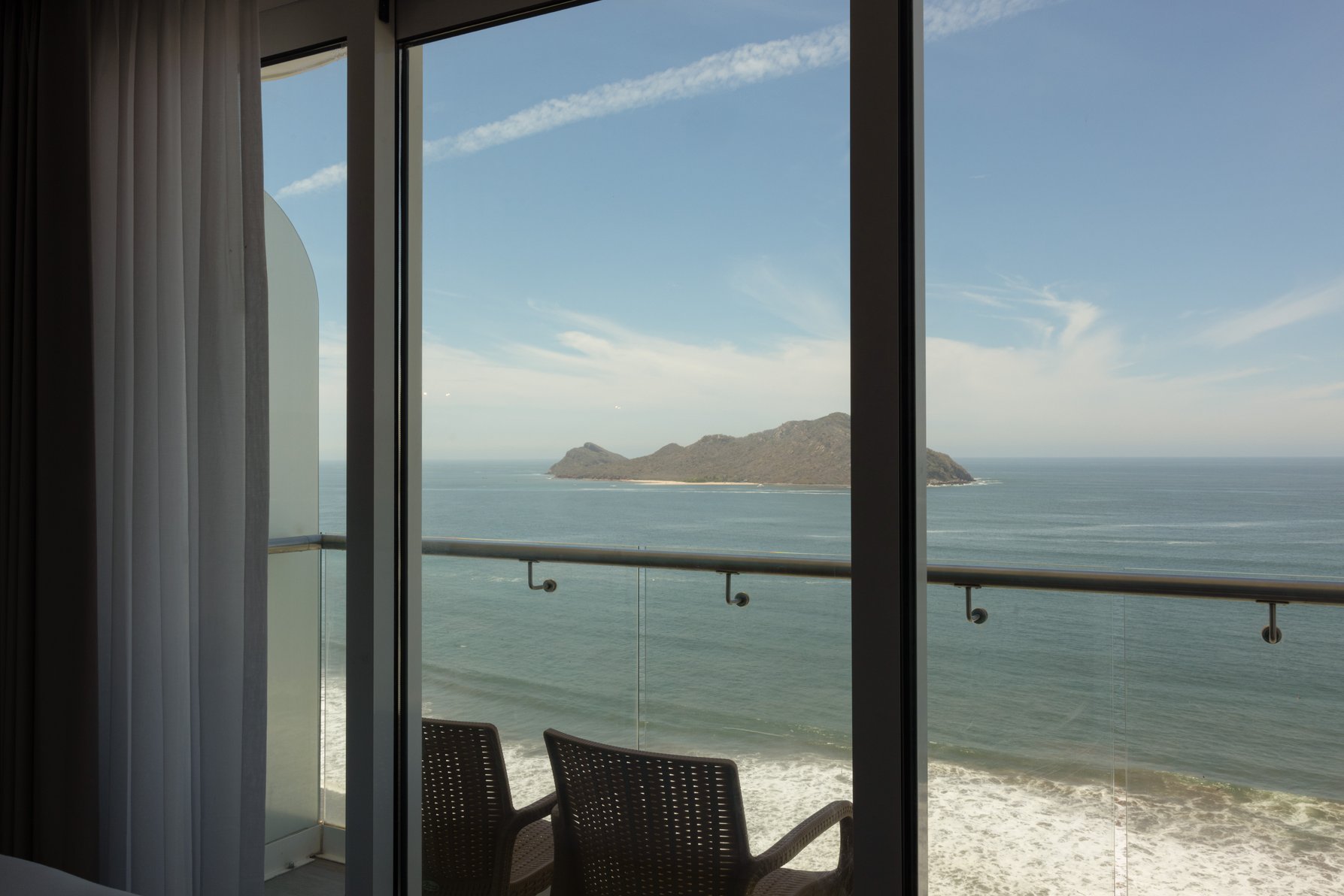 thelocal Hotels Mazatlan Room Type - OCEAN VIEW DELUXE 1 QN BD