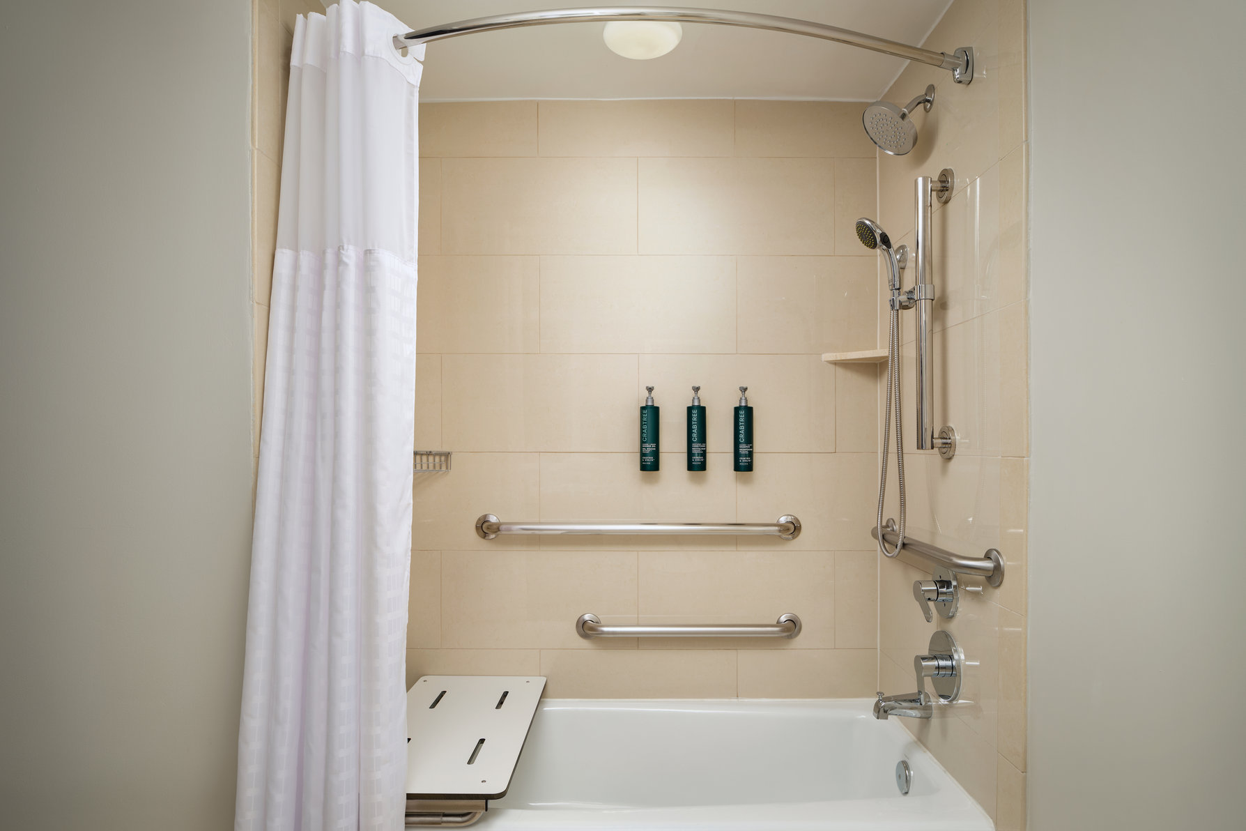 Hilton New Orleans Riverside Room Type - RIVERVW 1KG MOB HR ACC TUB