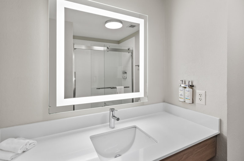 Holiday Inn Express Hotel & Suites Mount Airy