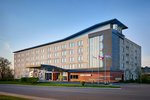 Aloft by Marriott Montreal Airport