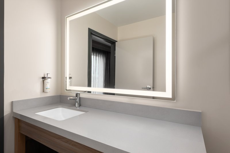 Candlewood Suites Shelbyville