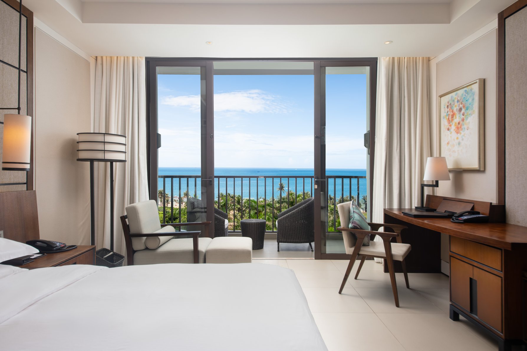 Hilton Wenchang Room Type - KING EXECUTIVE OCEAN VIEW