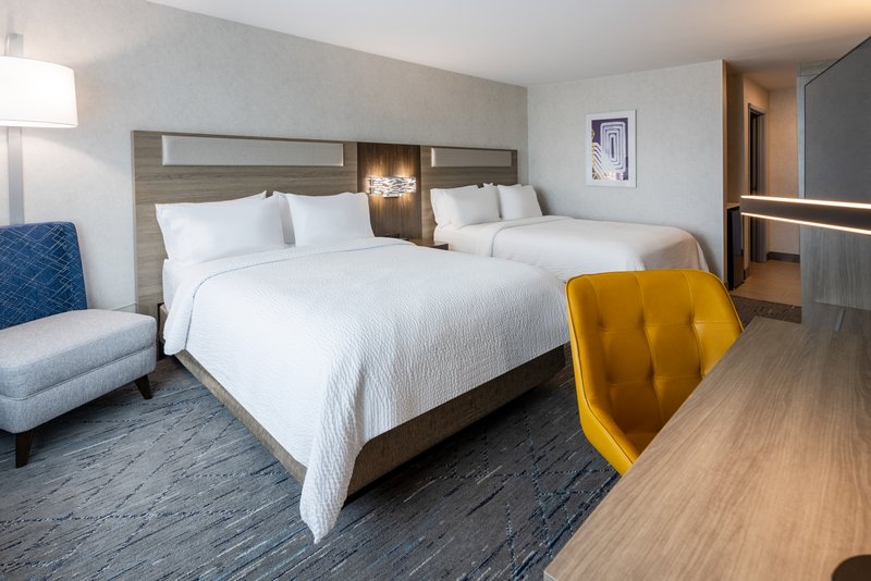 HOLIDAY INN EXP STES EAST DEWI