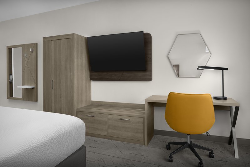 Holiday Inn Express and Suites McCalla – Birmingham West