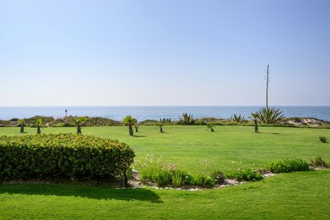 Ocean Premium Guest Room exterior terrace view