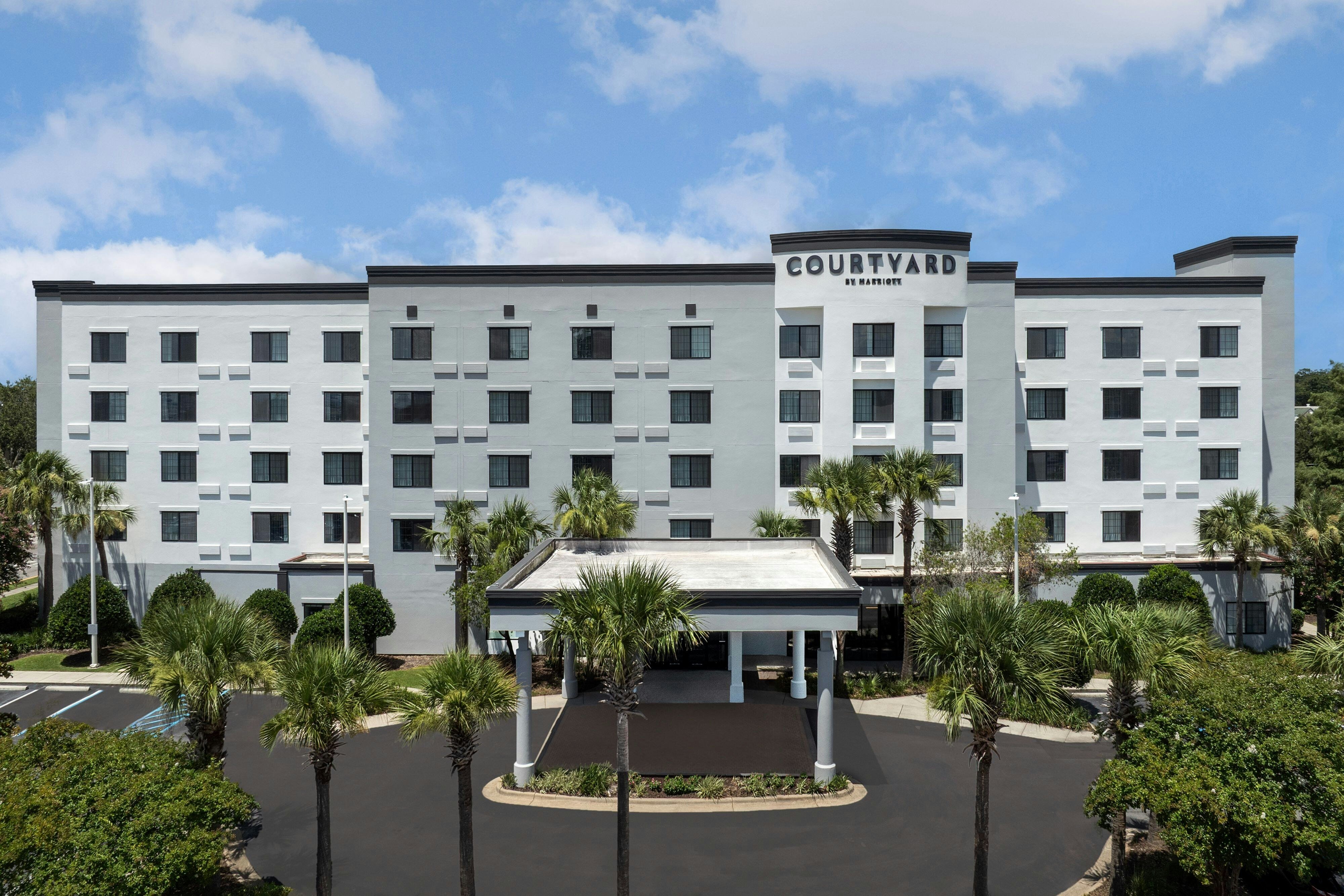 Courtyard Pensacola Downtown