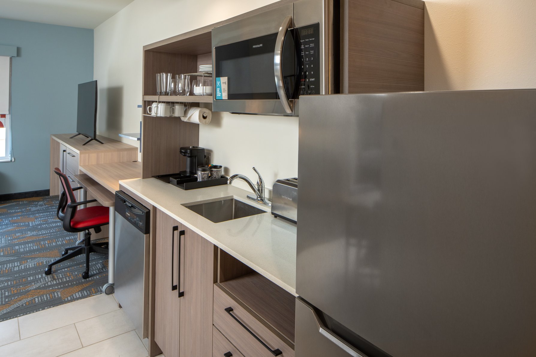Home2 Suites by Hilton West Lafayette Room Type - 2QUEEN ACC TUB STUDIO STE
