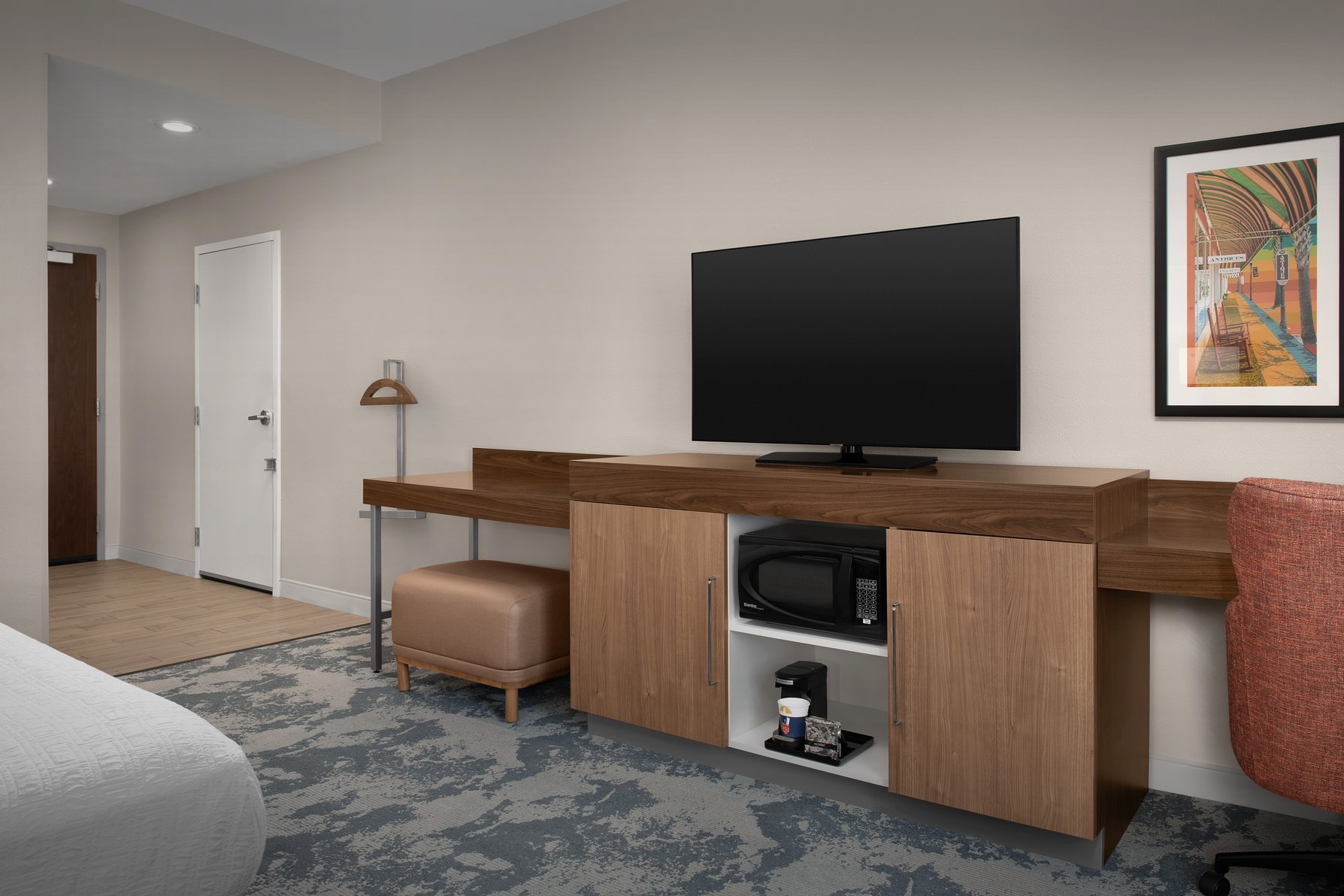 Hampton Inn & Suites by Hilton Walterboro Room Type - 1KNG MOB HEAR ACC W TUB NS