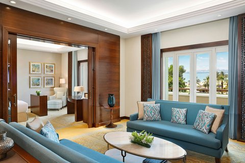 Family Suite - Living Room