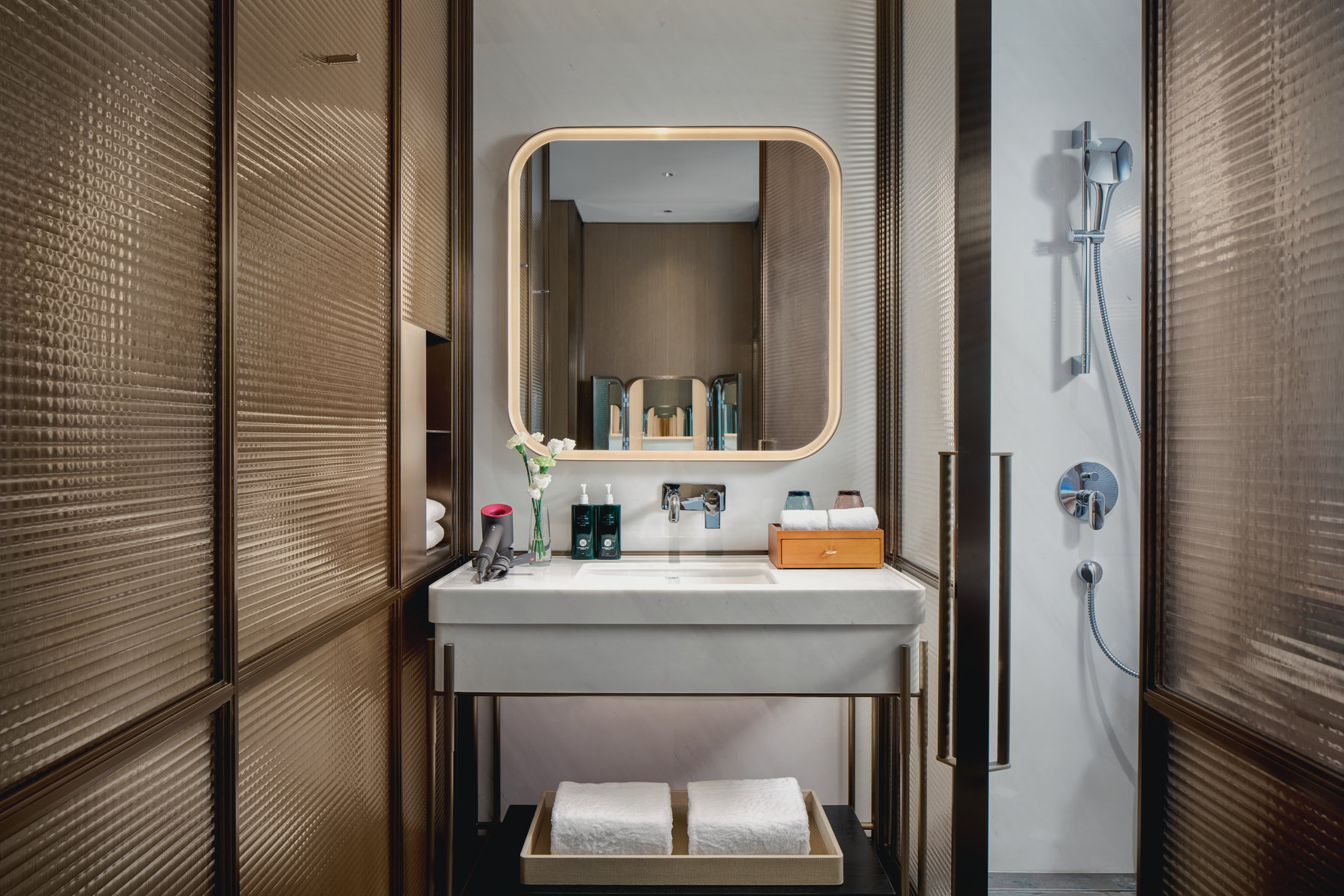Hotel Indigo WUXI QINGMING BRIDGE by IHG Room Type - 2 Double Standard