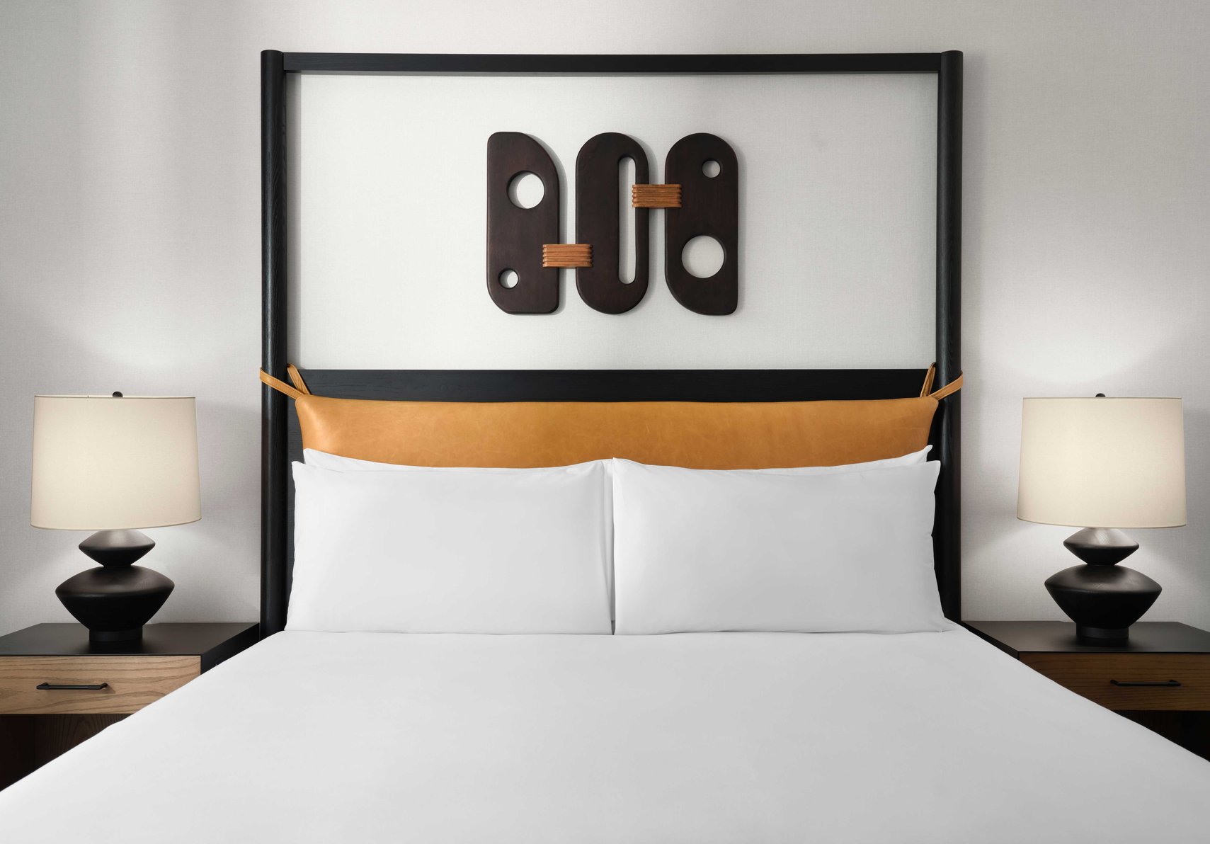 The Ava Hotel Paso Robles, Curio Collection by Hilton Room Type - 1 KING BED ACC TUB