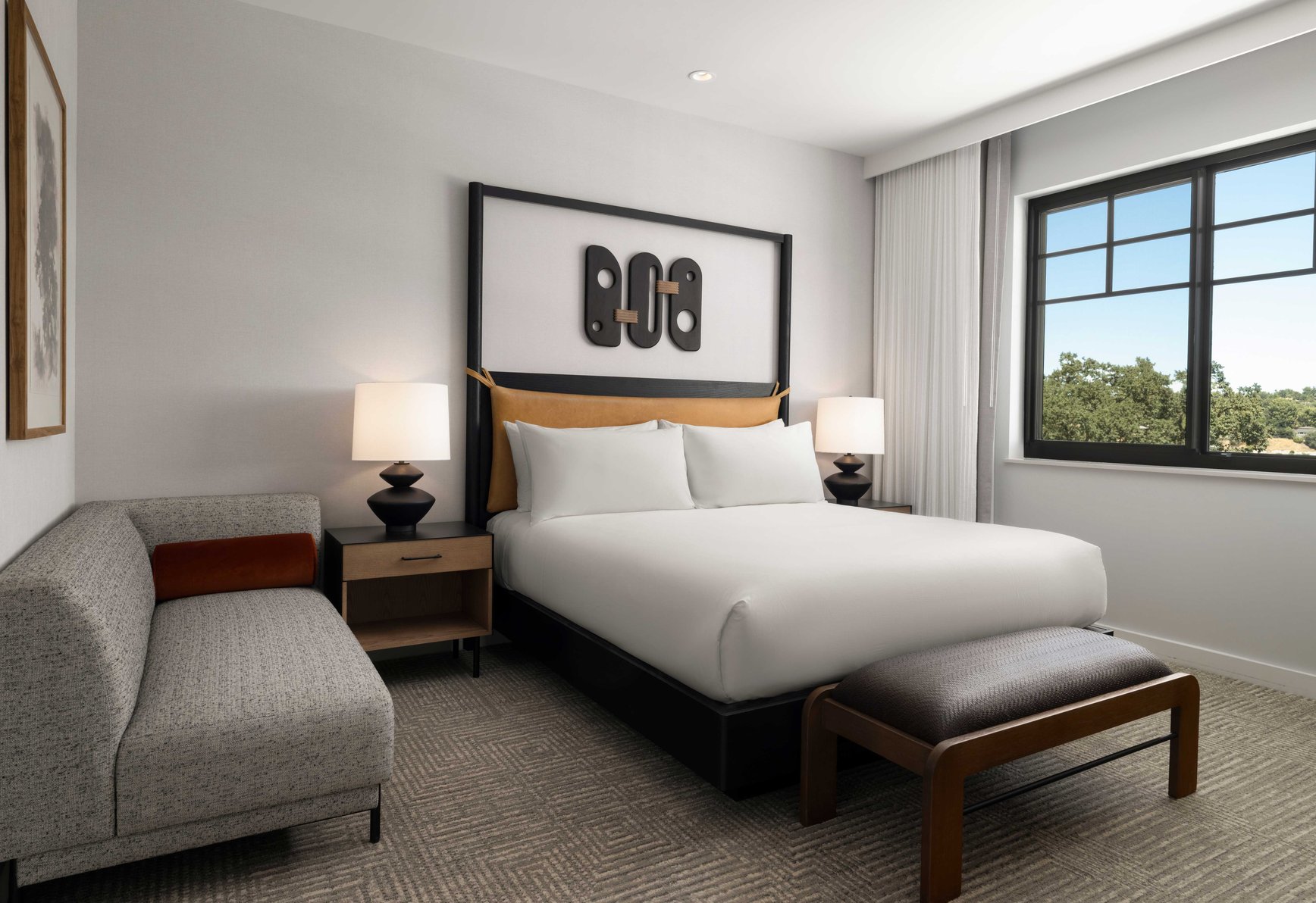 The Ava Hotel Paso Robles, Curio Collection by Hilton Room Type - 1KG 1 BEDROOM STE HEAR ACC