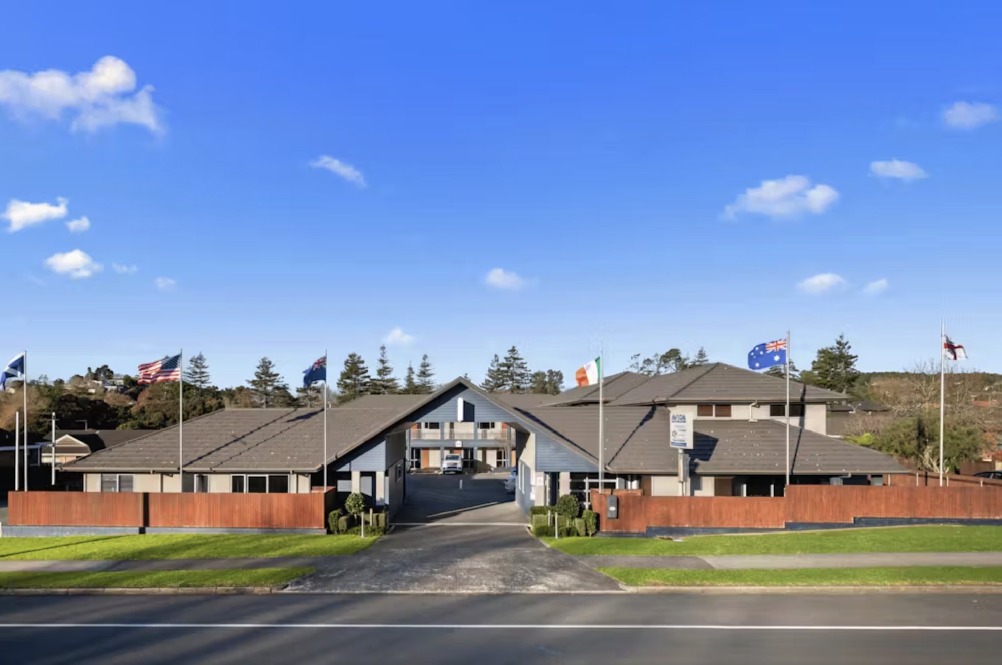 Aveda Motor Lodge