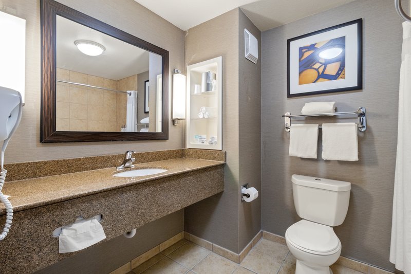 HOLIDAY INN EXP STES BARSTOW