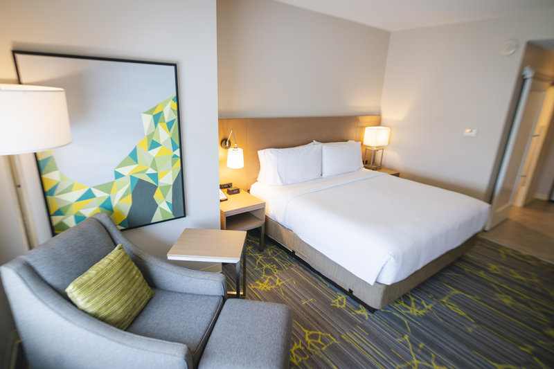 Holiday Inn Hotel and Suites Houston NW – Vintage Park Area