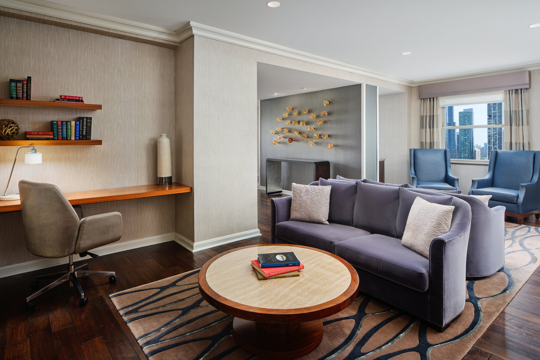 Hilton Chicago- Michigan Ave Cultural Mile Room Type - CHICAGO SUITE