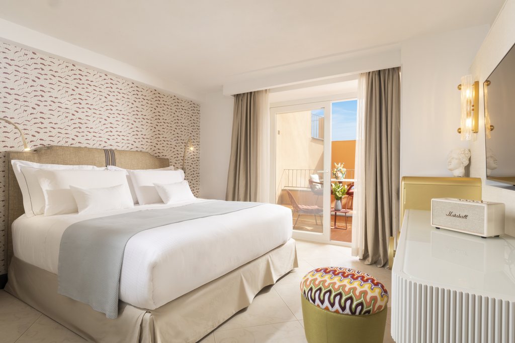 Guest photo