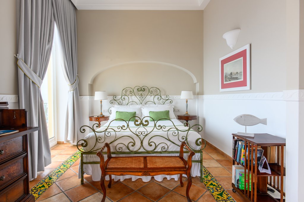 Guest photo