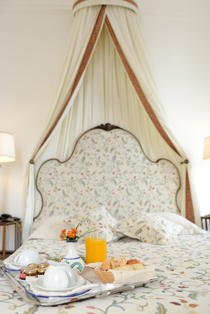 Guest photo