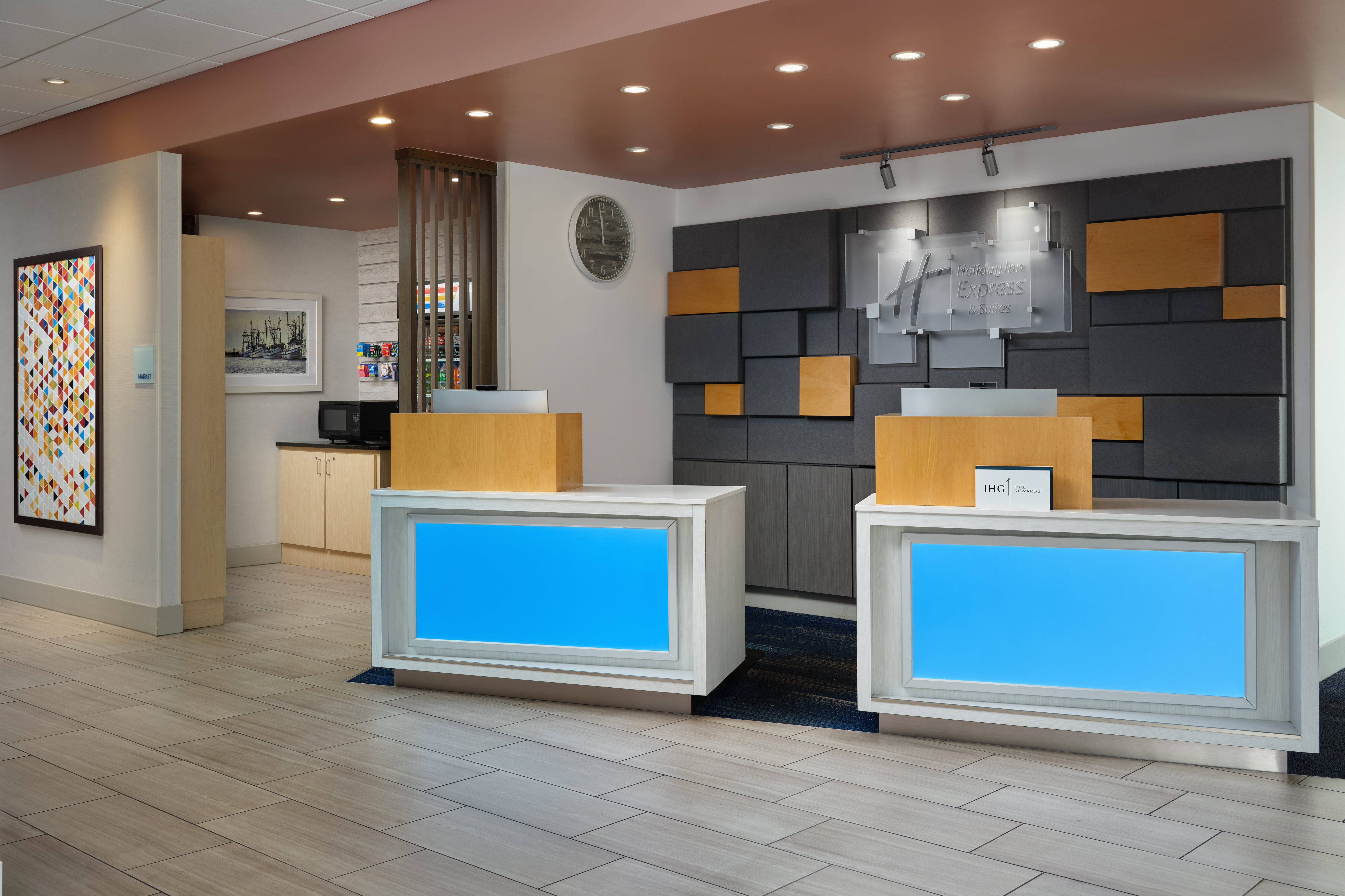 Holiday Inn Express & Suites Brunswick