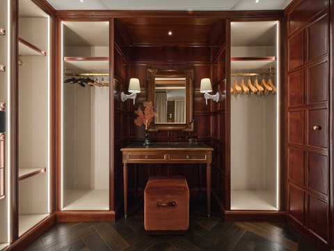 RFH Brown's Hotel - Clara Dow Suite