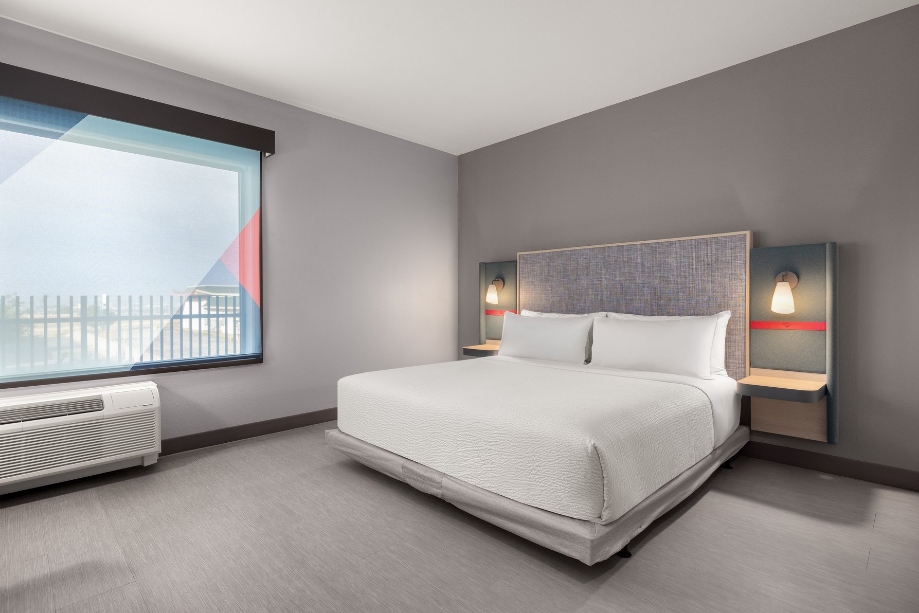 avid hotel EL PASO EAST by IHG Room Type - 1 King Standard Communications Accessible