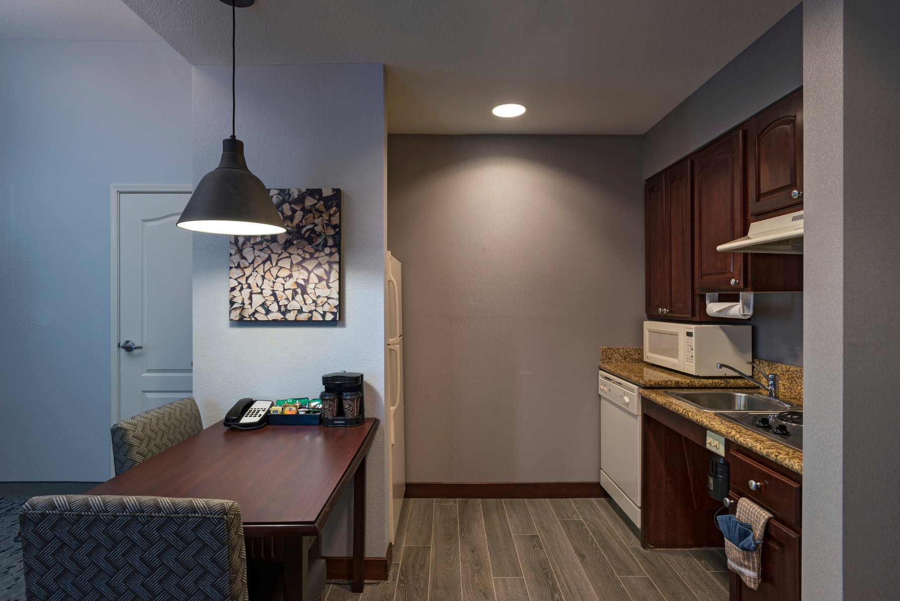 Homewood Suites by Hilton Fort Collins Room Type - 1K2Q MOB HR ACC RIS STE NS