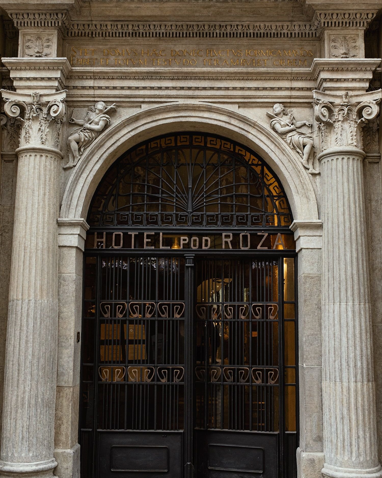 Hotel Pod Roza