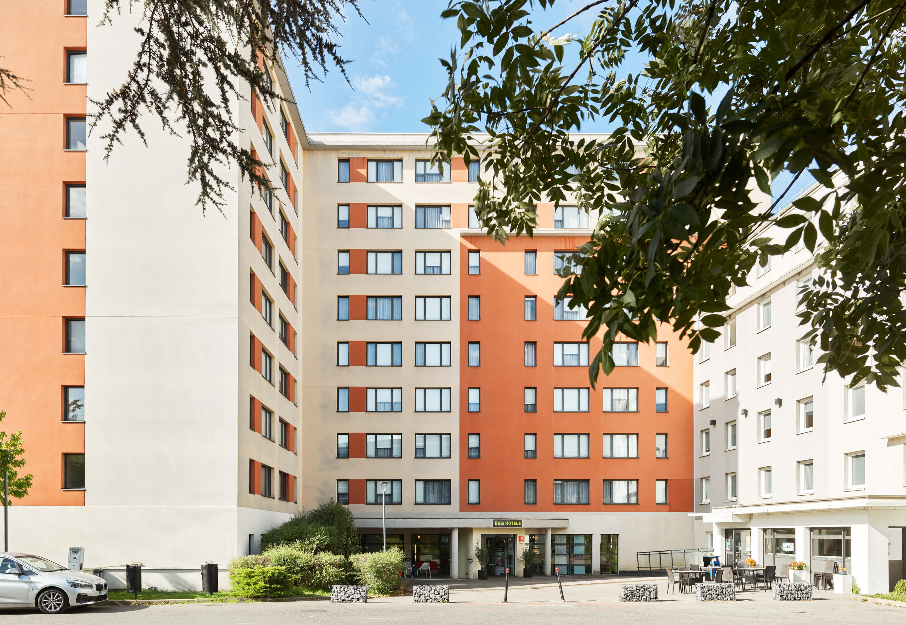 B&B Hotel Paris Velizy Est
