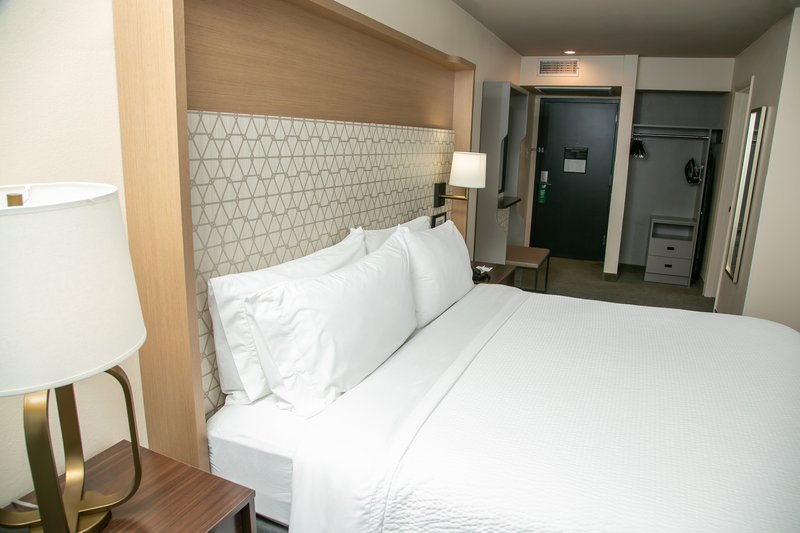 1 King Bed Standard