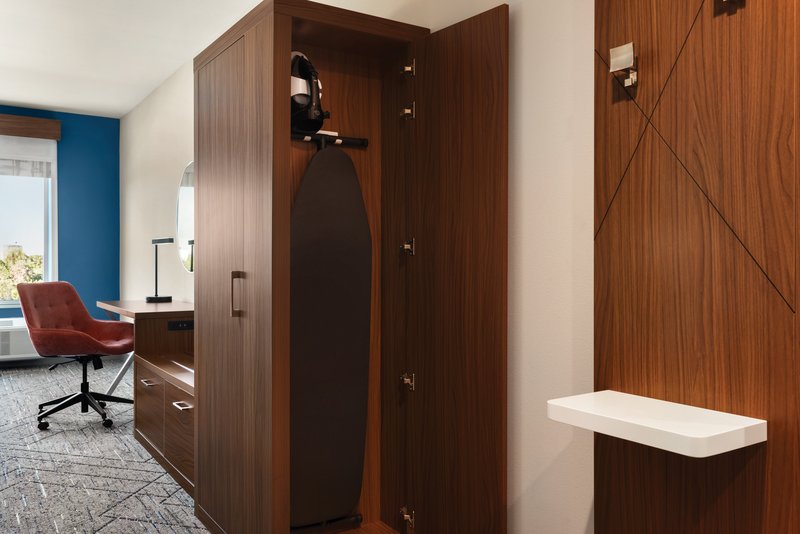 Holiday Inn Express Cape Canaveral
