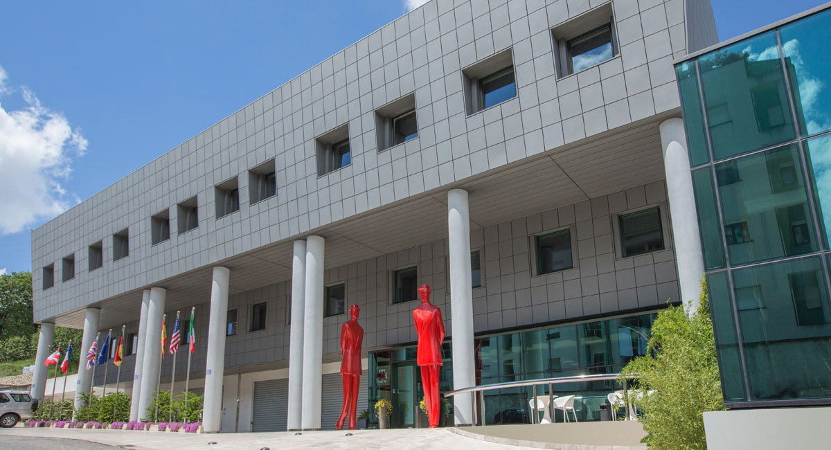 Ariha Hotel