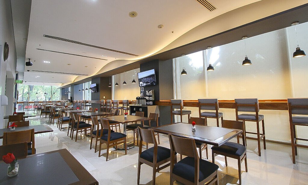 Breakfast Bar