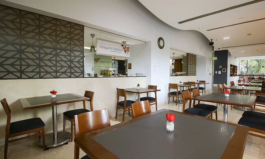 Breakfast Bar
