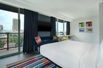 Savvy, Suite, 1 King