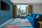 Suite, 1 King, Balcony