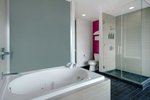 1 Bedroom Bi-level Suite, 1 King, Top floor, Balcony