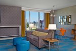Suite, 1 King, Balcony
