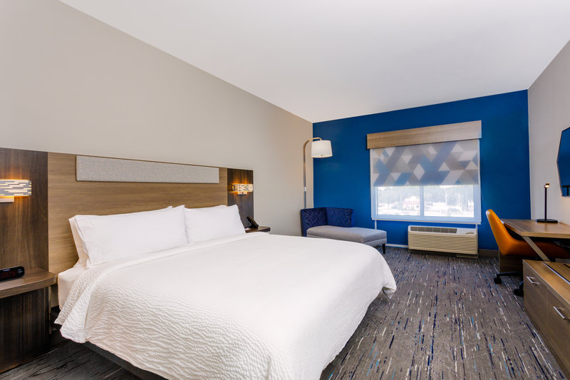 1 King Bed Standard